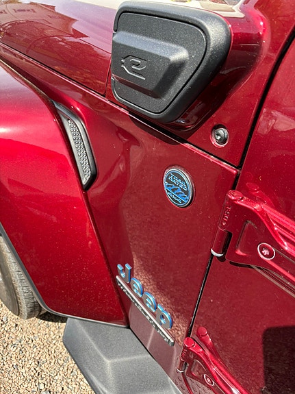 Jeep Wrangler 2 of 24