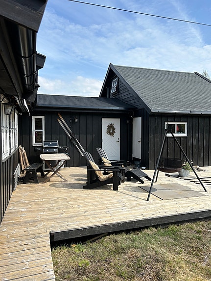 Koselig hytte på Kvamskogen ledig i høstferien.