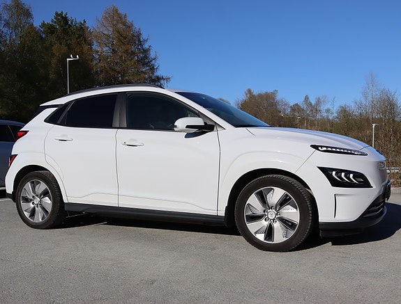 Hyundai Kona 8 of 22