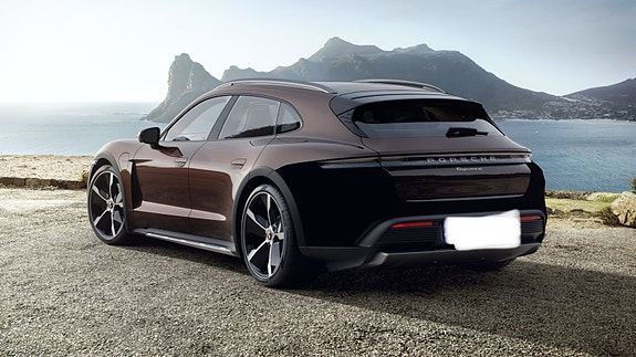 Porsche Taycan 7 of 9