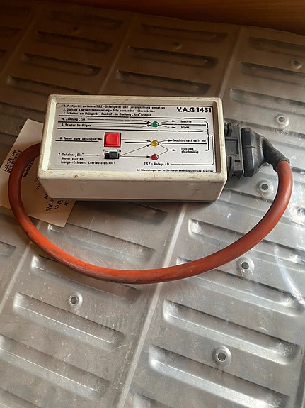 Product image 1 of 3