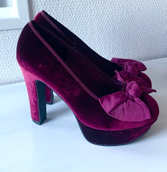 Product image 1 of 10
