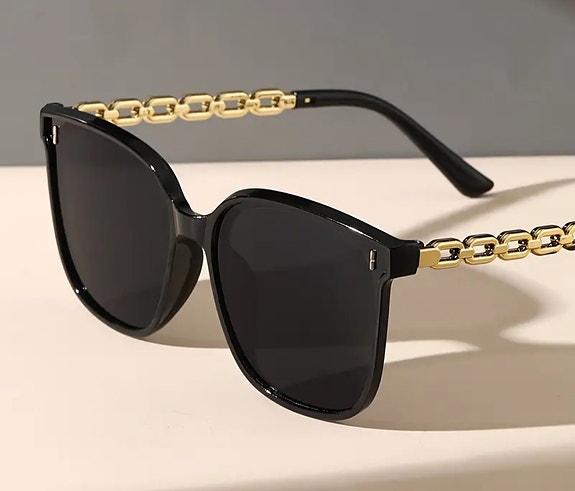 Product image 1 of 8