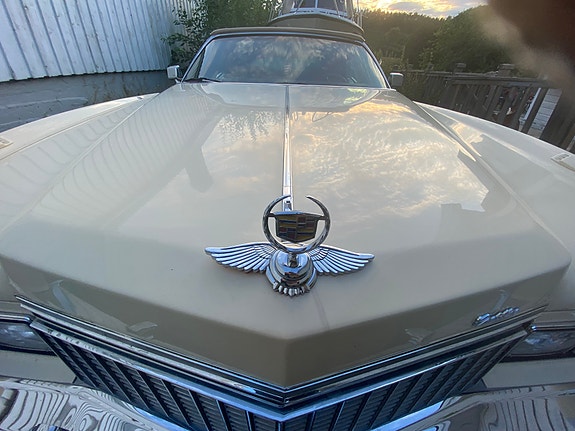 Cadillac Eldorado 3 of 5