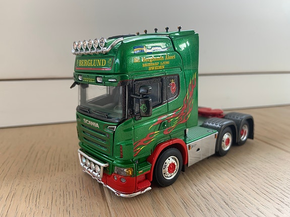 Product image 1 of 7