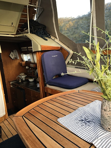 Coronet 32 oceanfarer 4 of 5