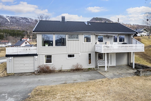 Nordvik Finnsnes presenterer Nordliveien 1!