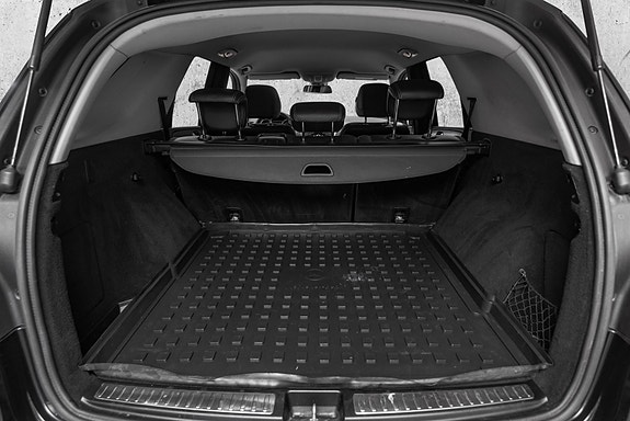 Mercedes-Benz ML250 28 of 30