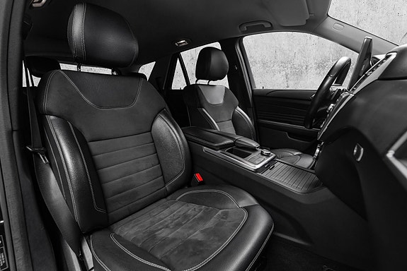 Mercedes-Benz ML250 17 of 30