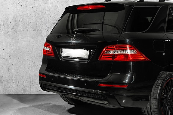 Mercedes-Benz ML250 6 of 30