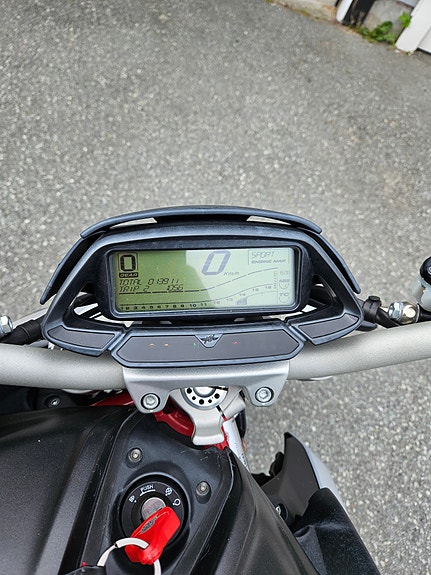 MV Agusta Brutale 800 5 of 5