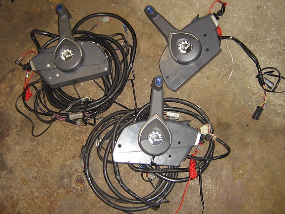evinrude e tec 40 hk 06 mod 17 of 19