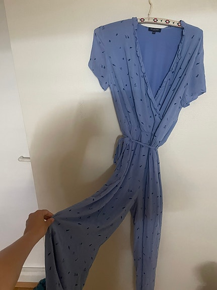 Product image 1 of 7