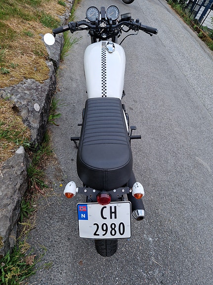 Yamaha XS 400 Special 8 of 8