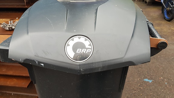 Product image 9 of 10