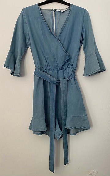 Product image 1 of 8