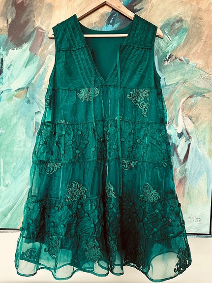 Product image 1 of 8