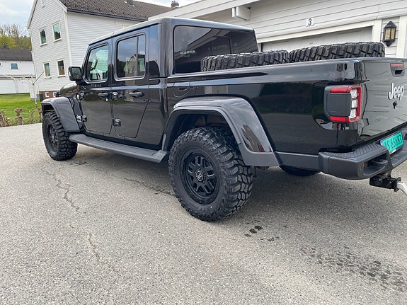 Jeep Gladiator 4 of 5