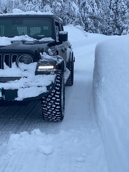 Jeep Gladiator 8 of 23