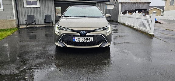 Toyota Corolla 19 of 30