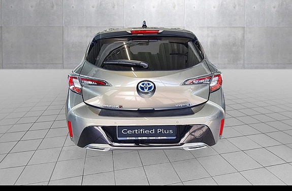 Toyota Corolla 7 of 30