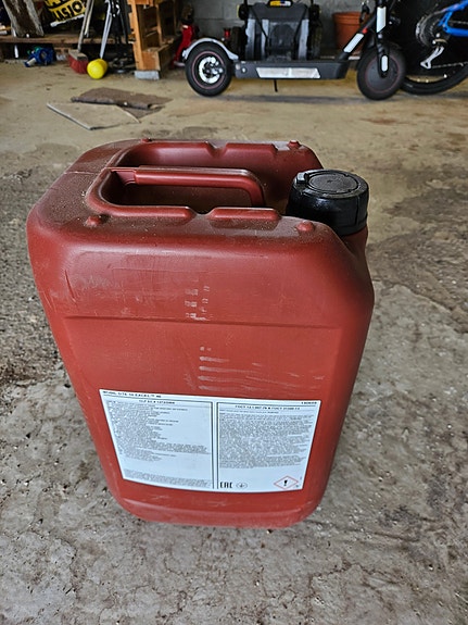 Product image 8 of 9