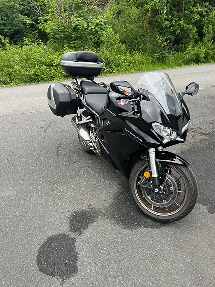 Honda VFR 2 of 11