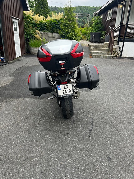 Honda VFR 6 of 11