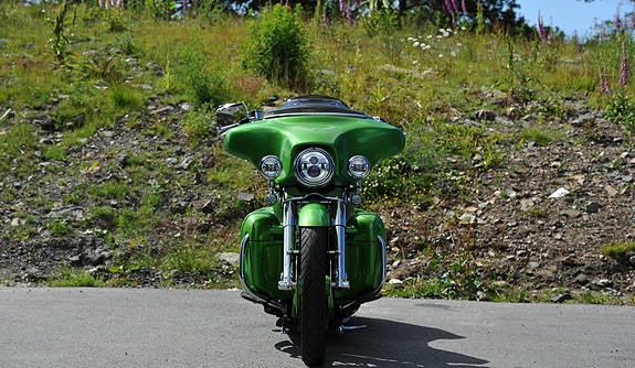 Harley-Davidson Electra glide 2 of 5