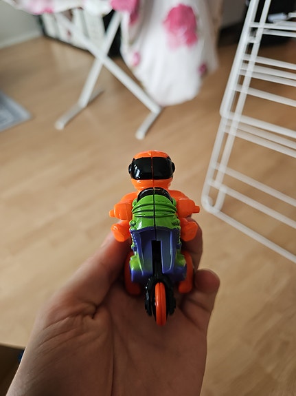 Product image 2 of 6
