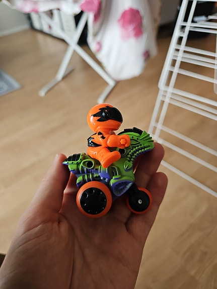 Product image 3 of 6
