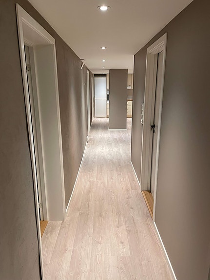 Velkommen inn! Separat inngang via egen trapp.
