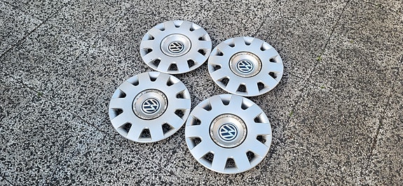 Product image 1 of 8