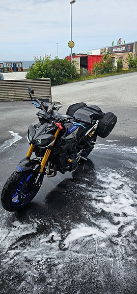 Yamaha MT 09 SP 10 of 14