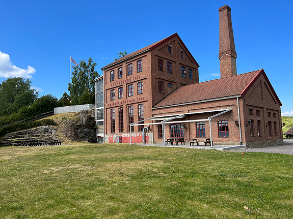 Det gamle brenneriet i Røykenvik