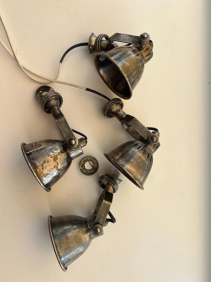 Product image 1 of 3