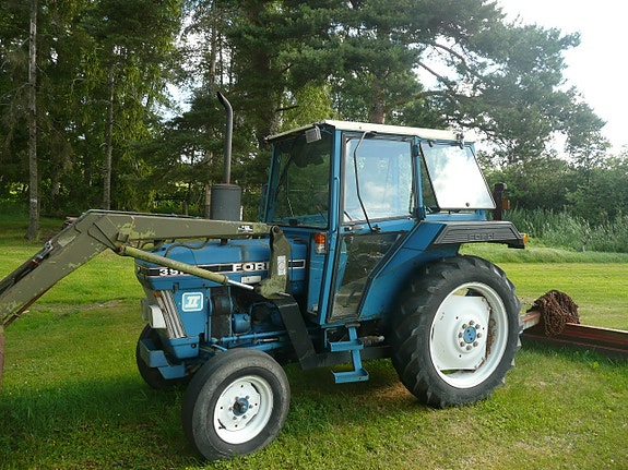 Ford 3910 kun 790 timer