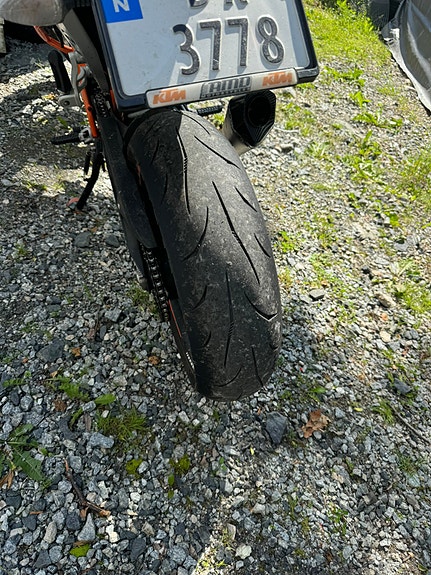 KTM Duke 690r 4 of 7
