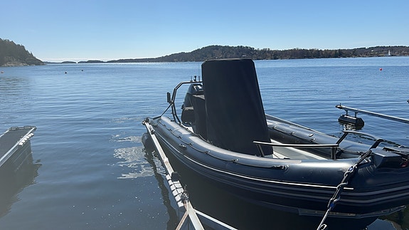 Zodiac Pro 7, Mye utstyr, 250hk (LEDIG FRA 02.08) 11 of 19