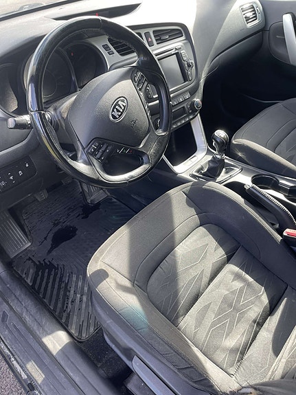 Kia Ceed 22 of 25