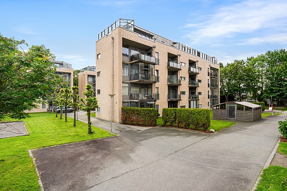 Velkommen til visning av Langflåtveien 18! Presentert av Eiendomsmegler MNEF, Daniel Løken.