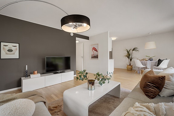 Velkommen til lekker leilighet i Salhusvegen 22 - Her presentert av Privatmegleren ved Sivert Severinsen