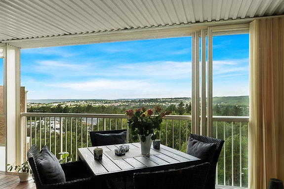 Velkommen til Carl Sibberns vei 7C, presentert av Eiendomsmegler1v/ Tone Hals.