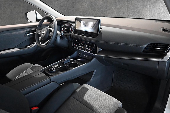 Nissan X-Trail 17 of 30