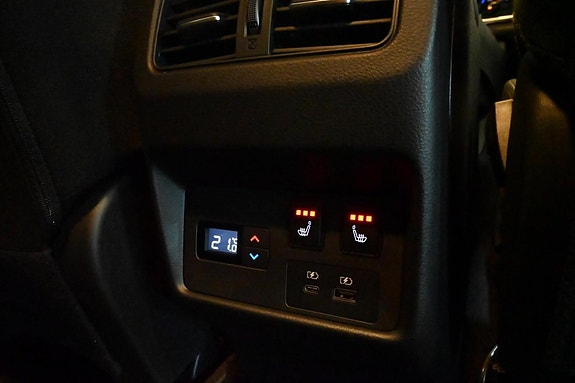 Nissan X-Trail 12 of 30