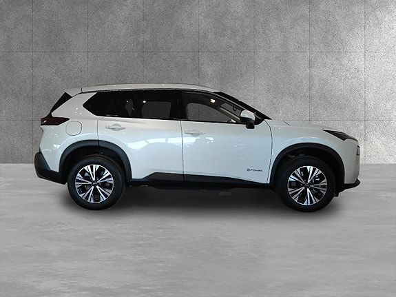 Nissan X-Trail 5 of 5