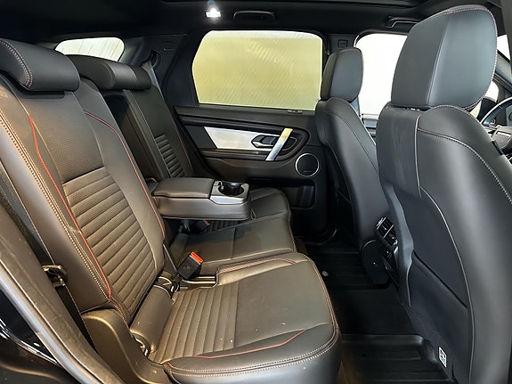 Land Rover Discovery Sport 18 of 20