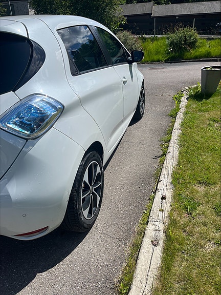 Renault Zoe 9 of 15