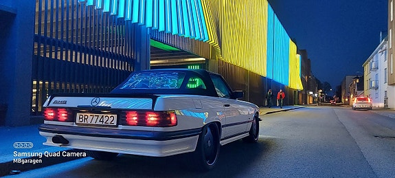 Mercedes-Benz SL-Klasse 14 of 18