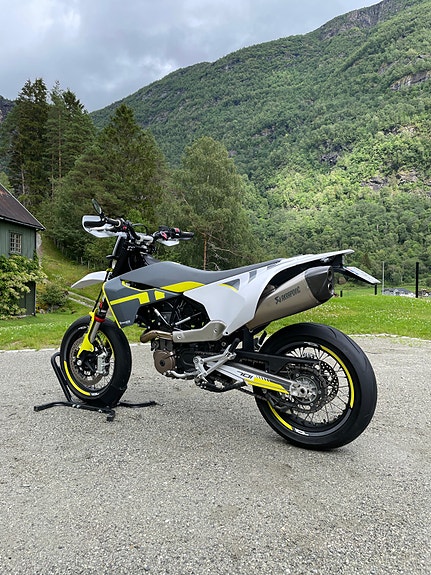 Husqvarna 701 4 of 5